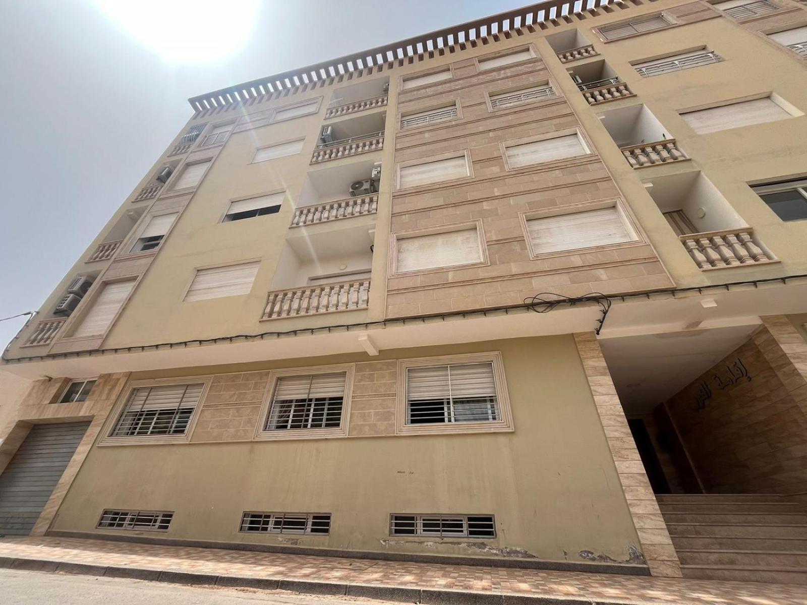 Annour Luxurious & Large Apartment In Oujda Centre Kültér fotó
